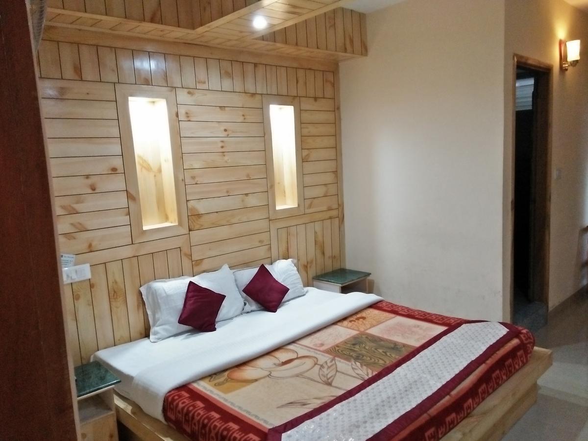 The Shivalik Hotel - Manali (Himachal Pradesh) — Photos 3